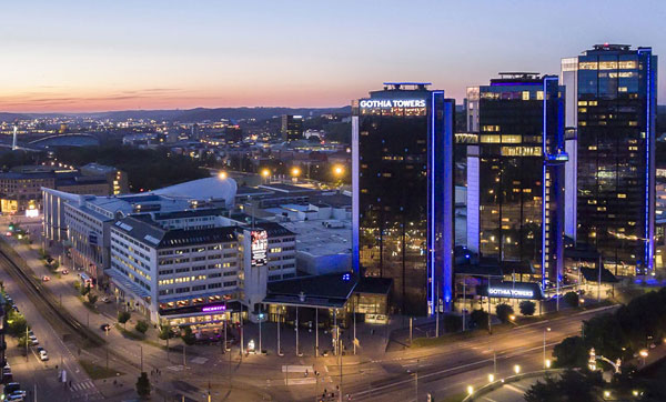 kväll utsikt mot SvenskaMassanGothiaTowers